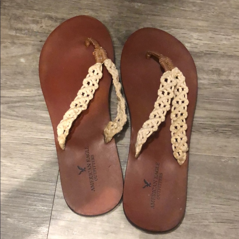 American Eagle Flip Flops